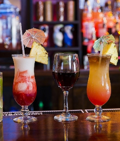The Best Place for Happy Hour Specials and Good Times Near Lynnwood